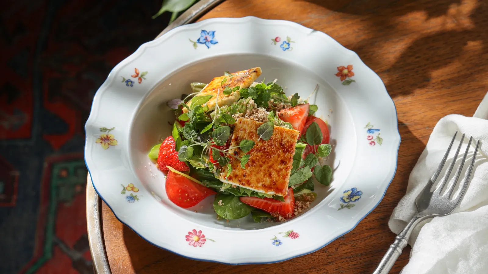 Blanc_salat s klubnikoi.webp