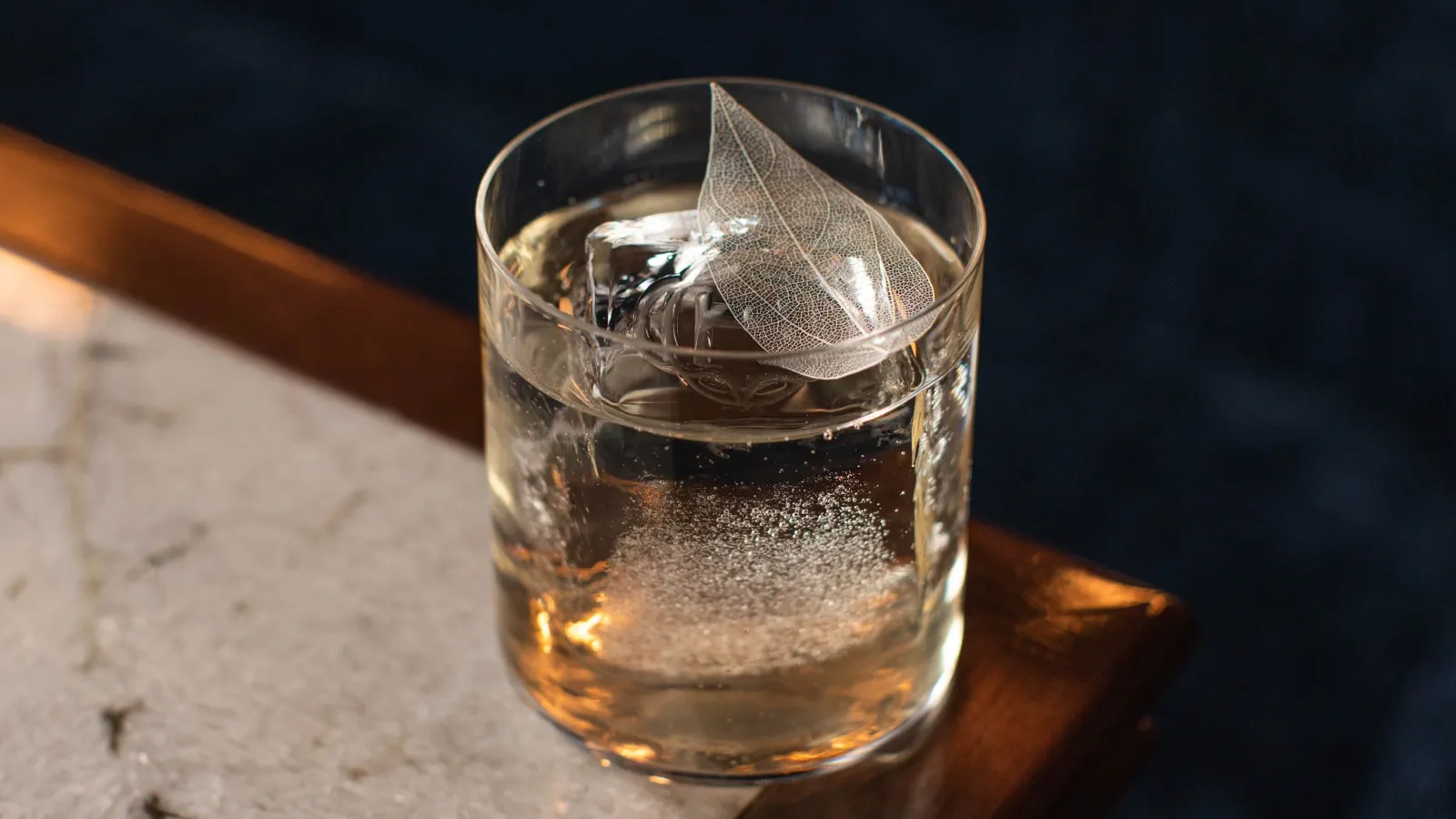 LEO_Lemonade Lipovyy s buzinoy.webp