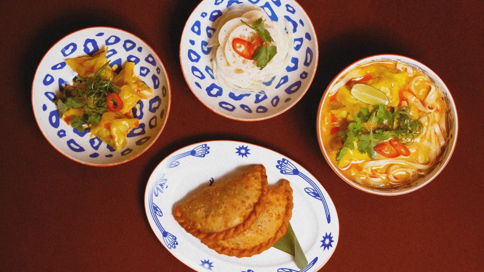 NEW Китайские пирожки бабушки Мэй (450 р), лакса (850 р), вонтоны с уткой (650 р), 7-ой цветок лотоса (350 р).webp