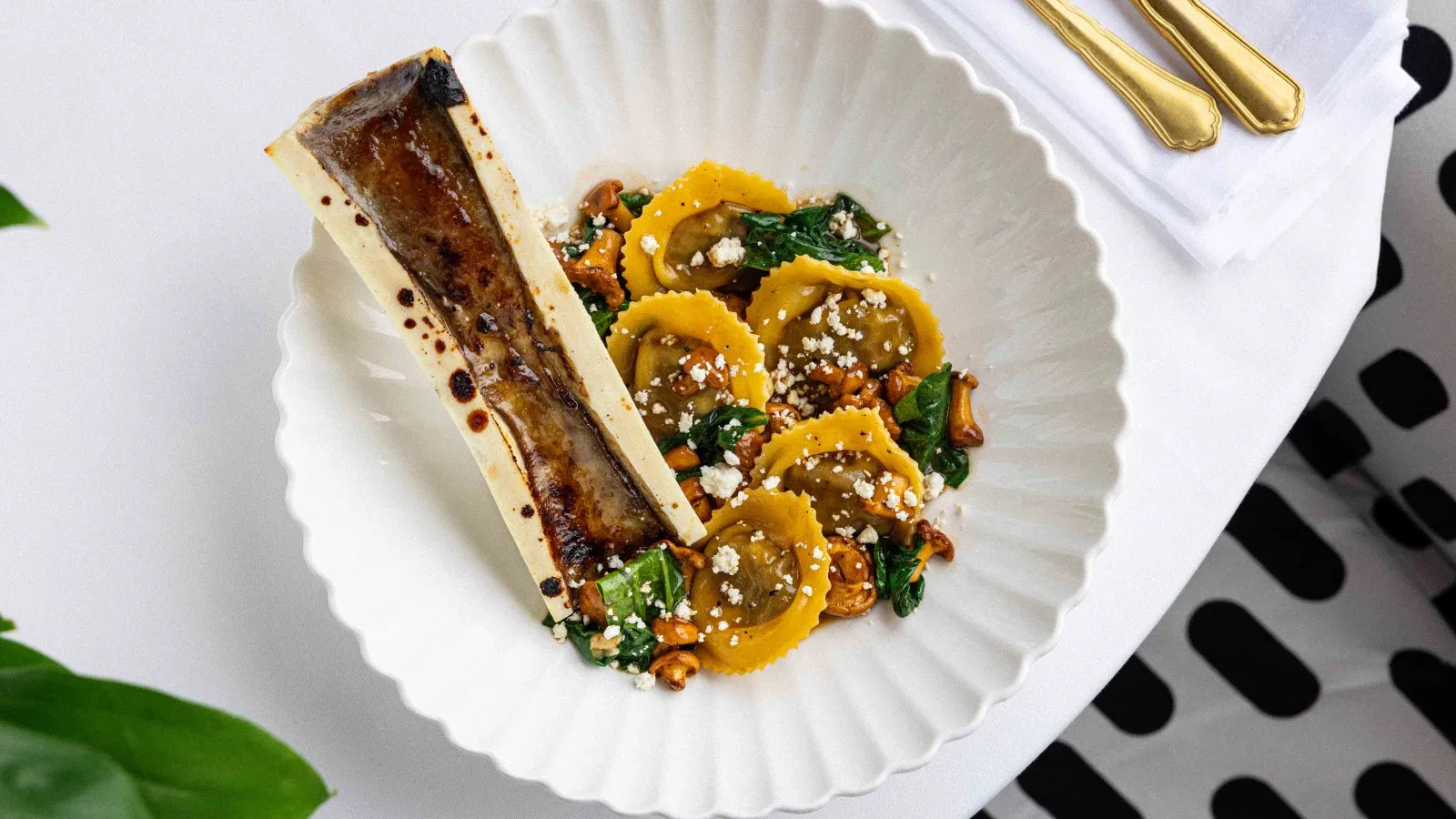 Равиоли с бычьими хвостами.webp