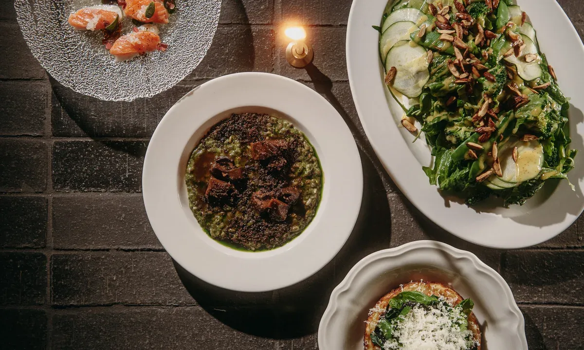 «Объект культурного наследия»: новый ресторан на Рождественском бульваре