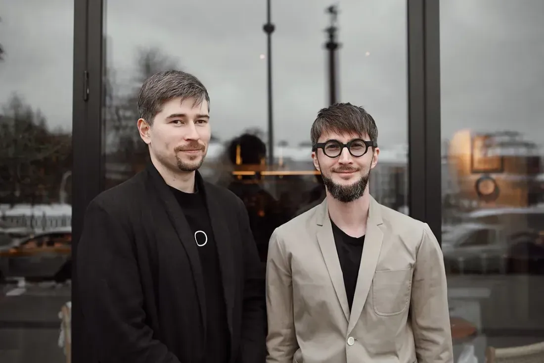 Accountant Ivanov. Waiter Romanov.