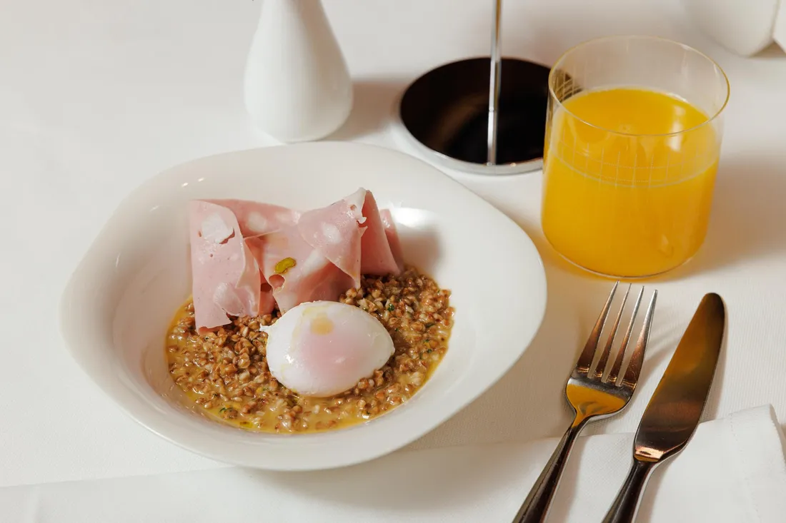 Гречка с пармезаном и мортаделлой в Brasserie Кузнецкий Мост