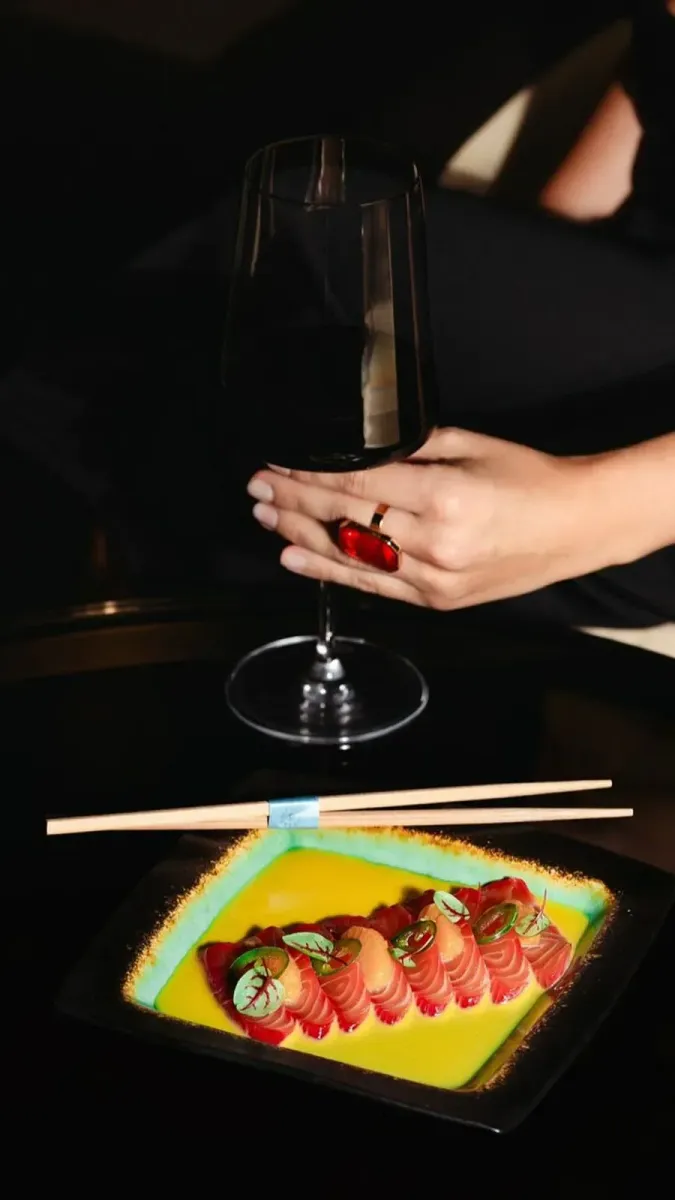 Luna Sky Bar photo 3