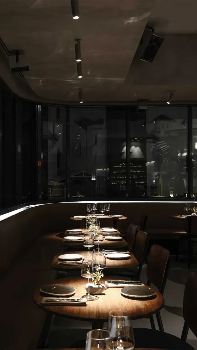 She Белая площадь photo 1