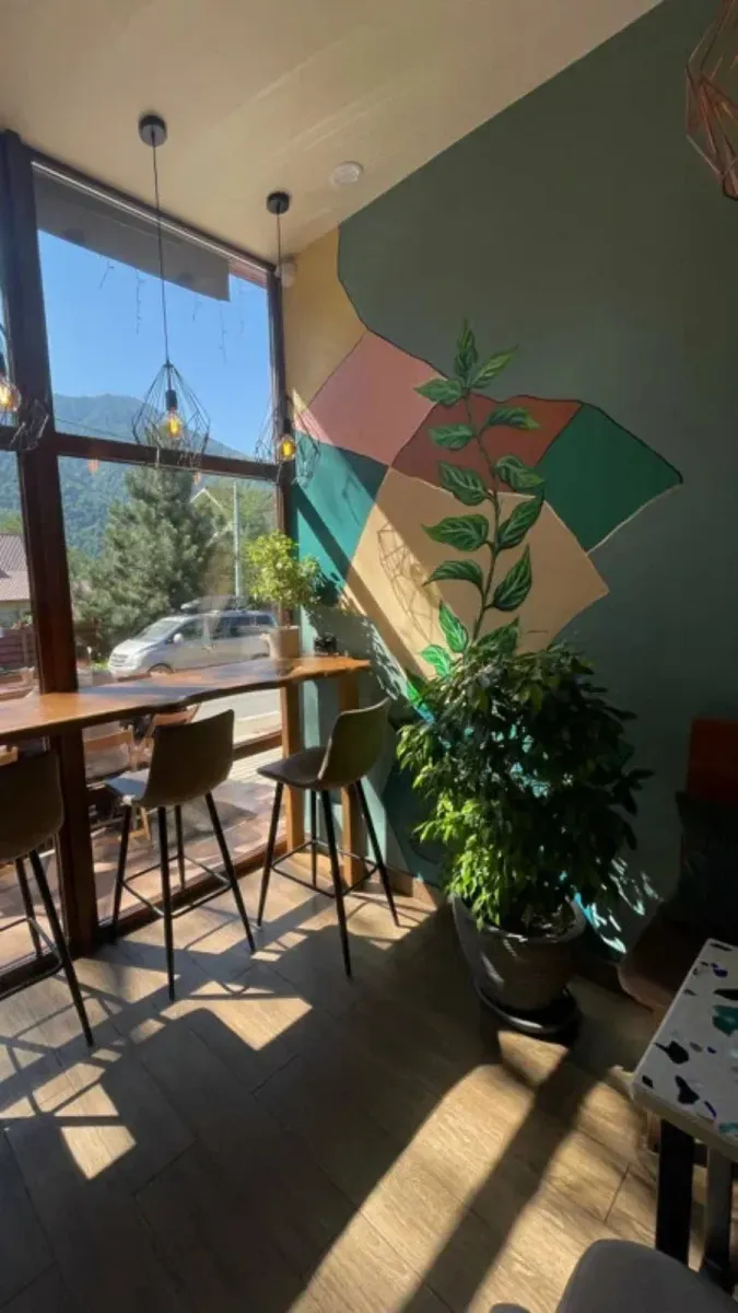 Mom’s cafe photo 3