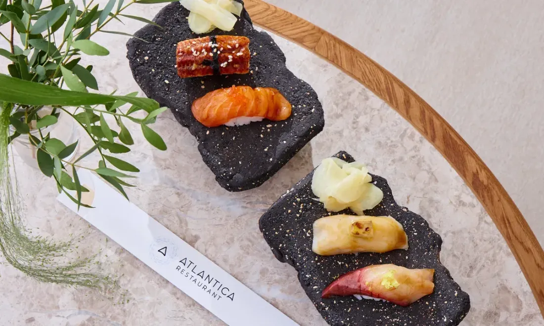 Блюдо Japanese Special в ресторане Atlantica на проспекте Вернадского