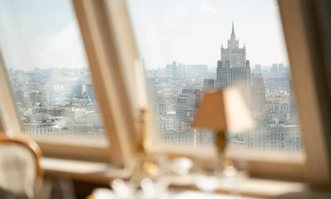 Панорамный зал ресторана Buono в Москве