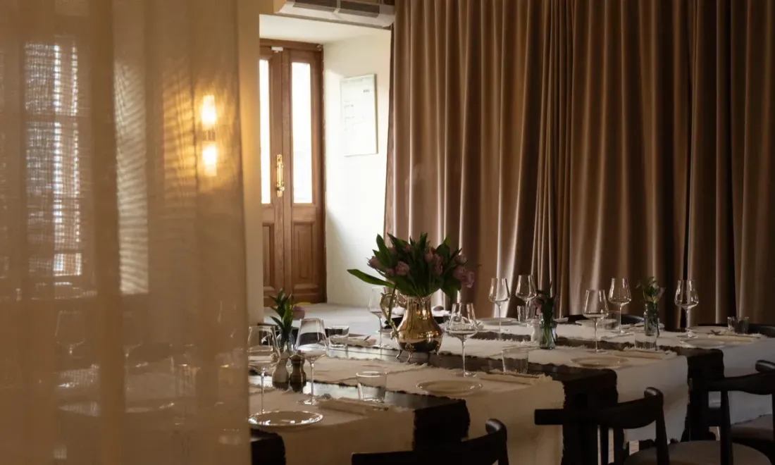Cazaban Bistro & Bakery: французское бистро в Москве