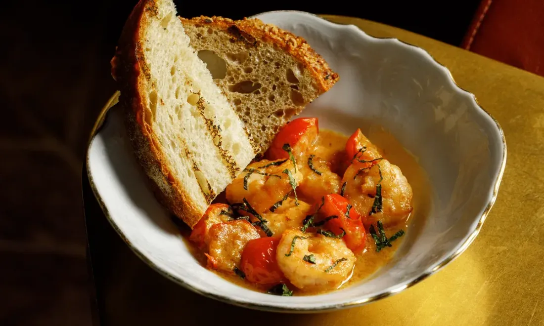 Жареные тигровые креветки в BRODO bar&kitchen