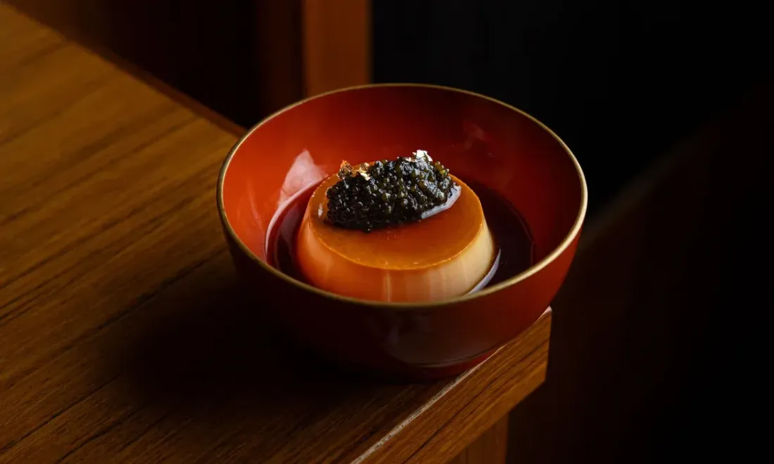 Пурин с чёрной икрой в Fumisawa Sushi