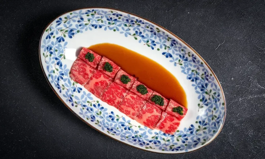 Горячее блюдо в LEPS ASIAN RESTAURANT & SINGER CLUB