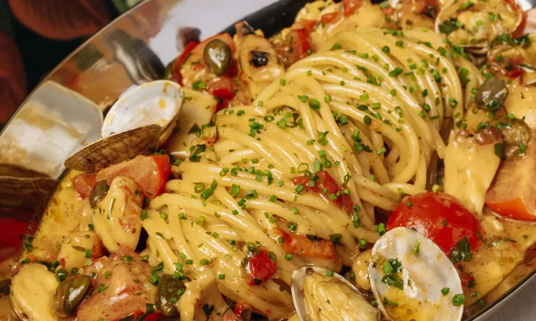 Спагеттини с морепродуктами в Lila Restaurant