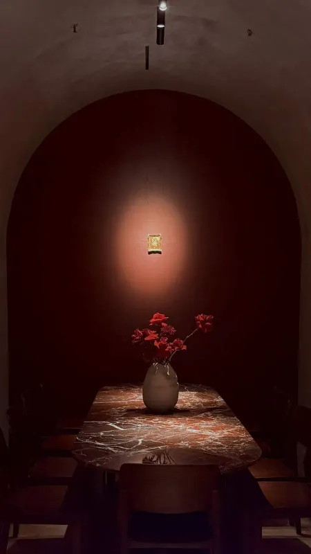27cfdf5ad66d4d079b5c7de333f5.webp
