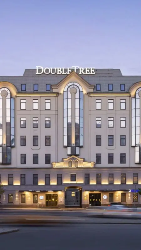 Double_Tree_Moscow6_8f60d64ab8.webp