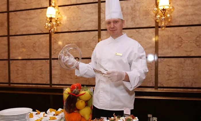 Михаил Ошарин: 25 лет в ярославских ресторанах и второе место на Chef a la Russe