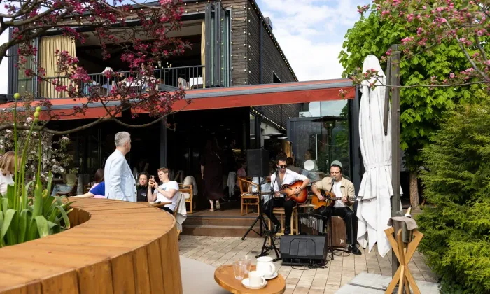 В ENO Bistro устроят квартирник и приготовят кролика на огне