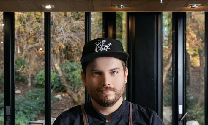 Павел Тёплый: chef's table на четырнадцать в Японском саду Ялты