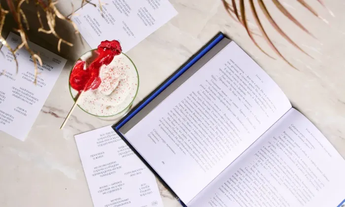 Atlantica Bistro запустила коллаборацию с «Альпина Паблишер»