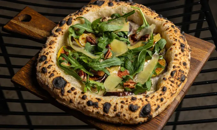 Pizza 22 cm представила осенние пиццы и инжирное меню
