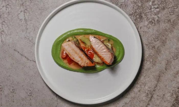 Share bistro продлил завтраки до 16:00 и обновил меню