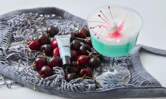 Atlantica Bistro и KRYGINA cosmetics запустили сет «Играй»