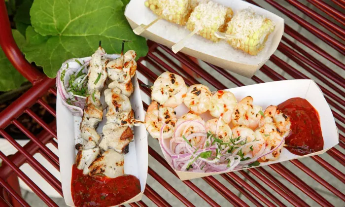 SIX ON THE BEACH: шесть лет BRODO bar&kitchen на бульваре