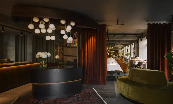 Kira Restaurant: гастрономическое Средиземноморье в историческом здании на Кирочной