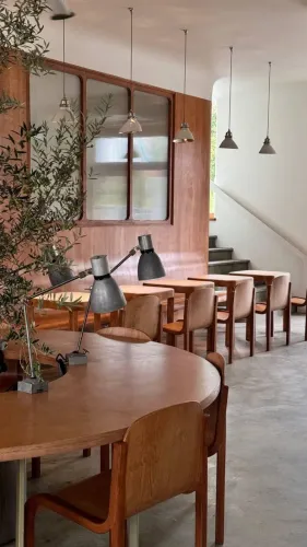 2025-10-01 19.39.01.webp