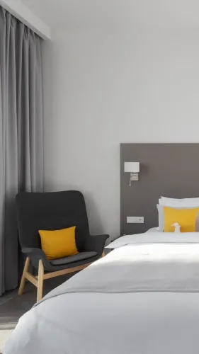 S_Iotel2_545d5d8ba7.webp