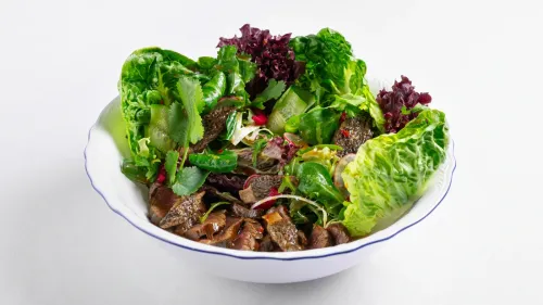 Весеннее сезонное меню со сморчками в ресторане Lesnoy.