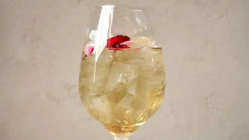 Весенние коктейли от Александра Меркова в Tilda.