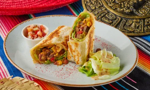 Неделя буррито в Michelada: четыре начинки и цена по средам