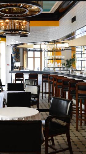 noor_bar_new_2.jpg