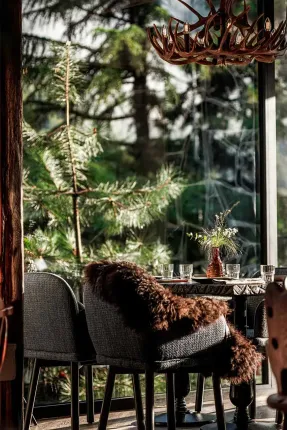 thetaste_krasnaya-polyana-co-co-chalet-cover.webp