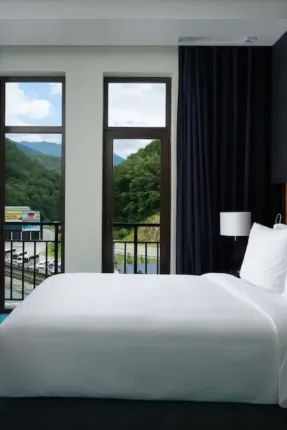 thetaste_krasnaya-polyana-radisson-hotel-cover.webp