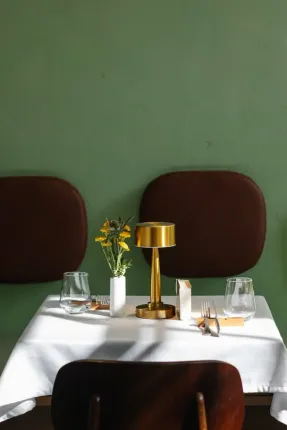 thetaste_saint-petersburg-antonio-bistro-cover.webp