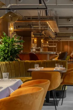 thetaste_saint-petersburg-kira-restaurant-cover.webp