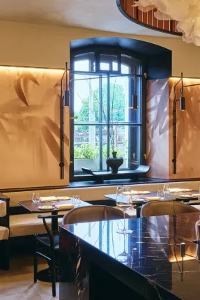 thetaste_saint-petersburg-lotus-bistro-03.webp