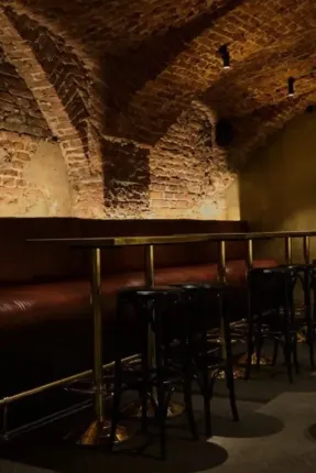 thetaste_saint-petersburg-orthodox-bar-02.webp