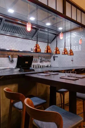 thetaste_saint-petersburg-tartarbar-03.webp