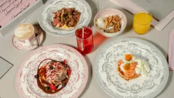 Futurist готовит завтраки для BreakFest. 