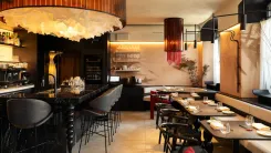 Открытие цикла гестов в Lotus Bistro.