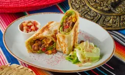 Неделя буррито в Michelada: четыре начинки и скидки по средам